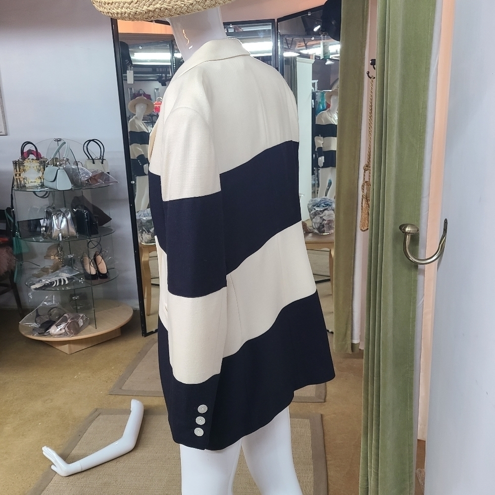 Escada Jacket - Picture 13 of 15